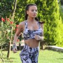 Chantelle Connelly in Gym Outfit – Workout in Istanbul - 454 x 506