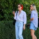 Jaime King – Dons new hair style after lunch with friend - 454 x 635