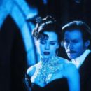 Nicole Kidman As Satine And Richard Roxburgh As The Duke In Moulin Rouge! (2001) - 454 x 303
