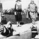 Rudolph Valentino and Pola Negri - 454 x 329