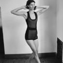 Karolin Wolter - Vogue Magazine Pictorial [United Kingdom] (May 2020) - 454 x 588