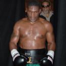 Bruce Scott (boxer)