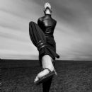 Vogue Italy December 2019 - 454 x 454