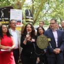 Fran Drescher – Gave a speech at City Hall in New York - 454 x 303