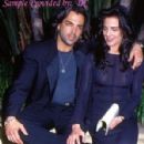 Terry Farrell and Richard Grieco