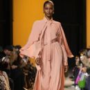 Elie Saab F/W 2024.25 Show - 454 x 681