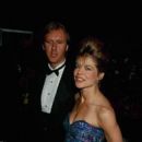 James Cameron and Linda Hamilton attends The 64th Annual Academy Awards  (1992) - 395 x 612