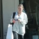 Hilary Duff – Shopping in Beverly Hills