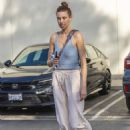 Whitney Port – Picks up her son from his Karate class in Studio City - 454 x 588