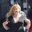 Amy Schumer – Spotted filming ‘Kinda Pregnant’ on NYC streets - 454 x 303