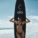 Candice Swanepoel &#8211; Alo Yoga Tropic of C Collection 2022