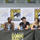 Jeffrey Dean Morgan- July 21, 2017- Comic-Con International 2017 - AMC's 'Fear The Walking Dead' Panel - 454 x 302