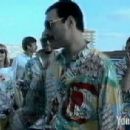 Freddie Mercury, Jim hutton and Mary Austin, 1986 - 383 x 306