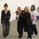 Avril Lavigne – With Modsun at ‘The Smile’ concert in Hollywood