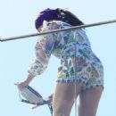 Alicia Keys – On a photoshoot by the Fasano Hotel pool in Rio - 454 x 681