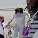 Oprah Winfrey – Arrives back in Santa Barbara