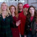 Pitch Perfect 3 (2017) - 454 x 238