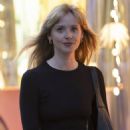 Diana Vickers – Seen on a walk down Bond Street - 454 x 567