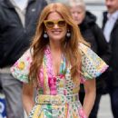 Isla Fisher – Arriving at the Global Radio in London - 454 x 681