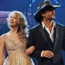 Tim McGraw and Taylor Swift - 300 x 300
