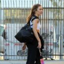 Gabby Windey – Leaving practice class in Los Angeles - 454 x 681