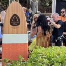 Katy Perry – On set at the Aulani Resort in Kapolei - 454 x 303