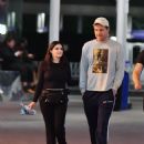 Ariel Winter – With Luke Benward seen at Universal Studios Halloween Horror Nights - 454 x 561