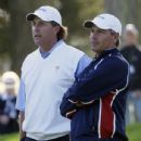 Phil Mickelson & Fred Couples - 435 x 480
