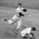 Red Schoendienst - 400 x 500