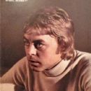 Hywel Bennett - 425 x 603