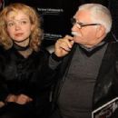 Armen Dzhigarkhanyan and Vitalina Tsymbalyuk-Romanovskaya - 454 x 302