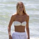 Caroline Kelley in Bikini – Photoshoot in Miami - 454 x 681