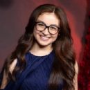 Anna Cathcart – Premiere of Disney’s ‘Descendants The Rise Of Red’ Burbank - 454 x 302