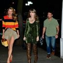 Taylor Swift – With Blake Lively at Lucali in Brooklyn – New York