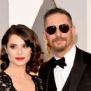 Tom Hardy and Charlotte Riley At The 88th Annual Academy Awards (2016) - 454 x 333