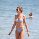 Ana Beatriz Barros – In a bikini in Mykonos - 454 x 681