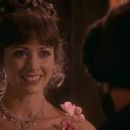 Amy Acker - Once Upon a Time - 454 x 255