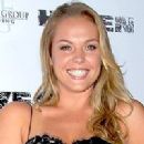 Agnes Bruckner - 200 x 240