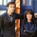 Doctor Who (2005) - 454 x 290