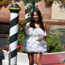 Giulia De Lellis – Possing at 2020 Venice Film Festival - 454 x 681