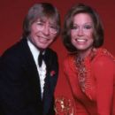The 28th Annual Primetime Emmy Awards - John Denver, Mary Tyler Moore - 454 x 426