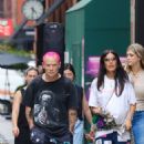 Melody Ehsani – Looking stylish in Manhattan’s SoHo area - 454 x 737