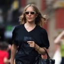 Chloë Sevigny – Leaving her Clearing Out Her Closet Event in New York - 454 x 681