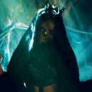 Agatha All Along - Aubrey Plaza - 454 x 255