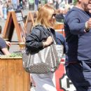 Louise Redknapp – Stepping out at Global radio in London - 454 x 727