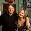 Grounded for Life - Donal Logue - 454 x 578