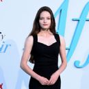 Mackenzie Foy – ‘A Family Affair’ Premiere in Los Angeles - 454 x 636
