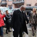 Alicia Silverstone – Hitting the streets of Park City for the 2024 Sundance Film Festival - 454 x 303