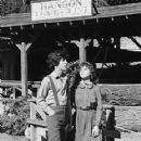 Matthew Laborteaux and Olivia Barash - 418 x 612