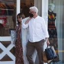 Mary Steenburgen – Shopping candids in Los Angeles - 454 x 630